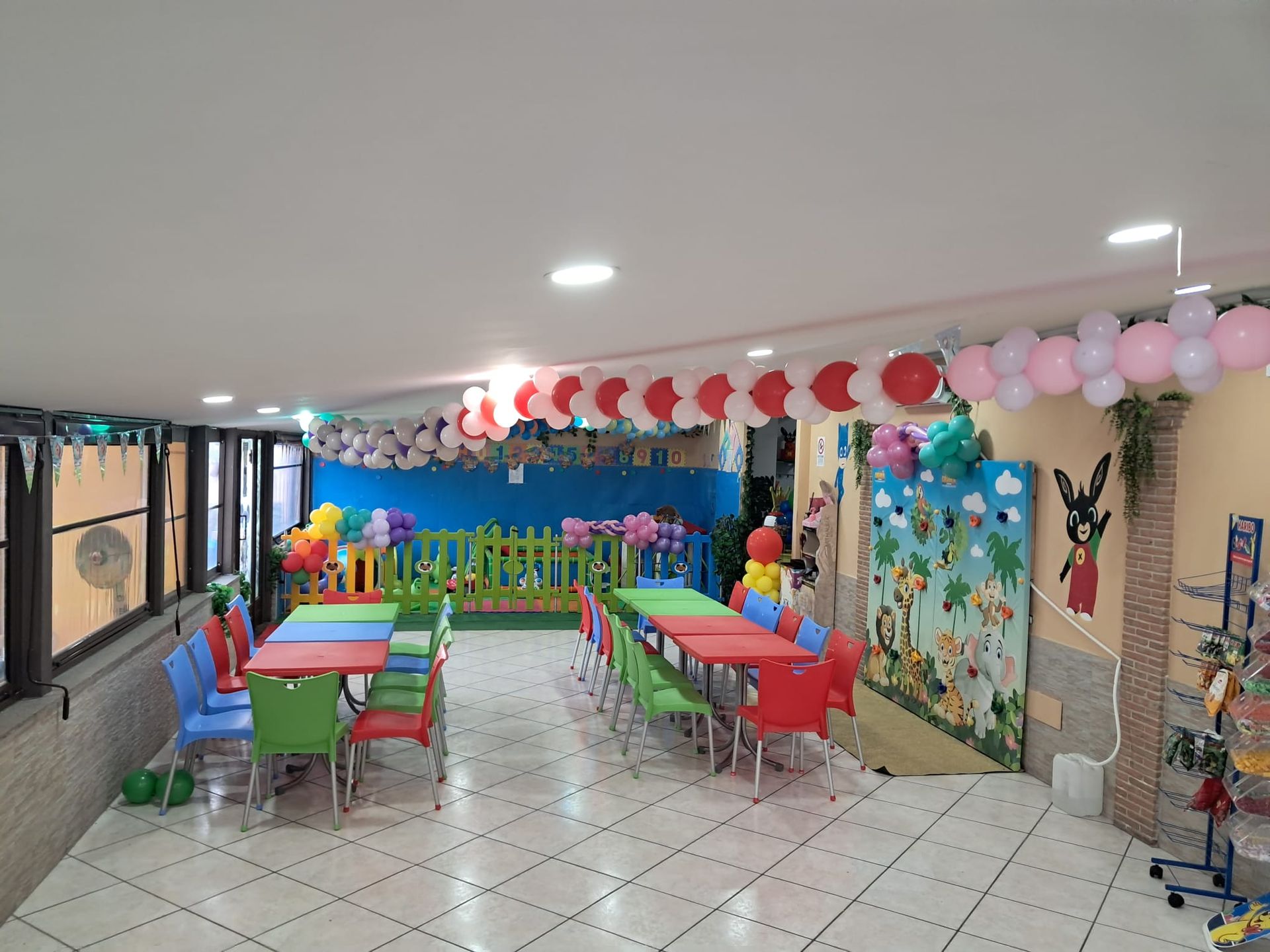 Butterfly Party. Sala Feste